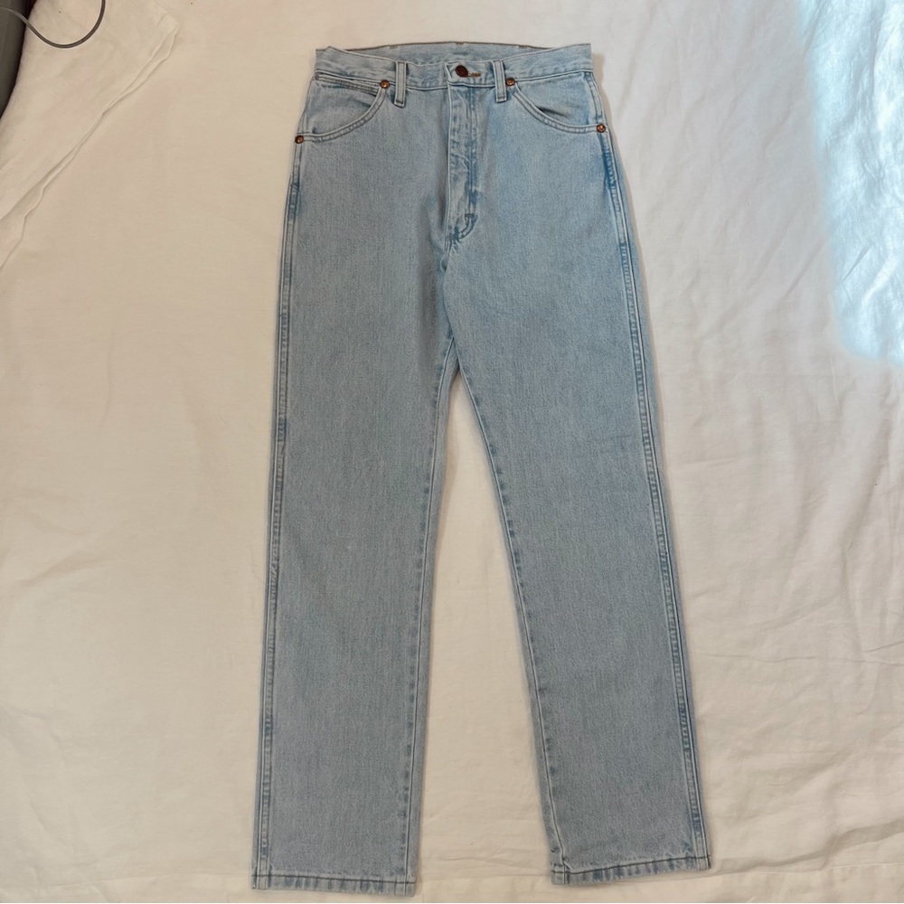 Vintage Wrangler Light Wash Straight Leg High Rise Jeans - Picture 2 of 8
